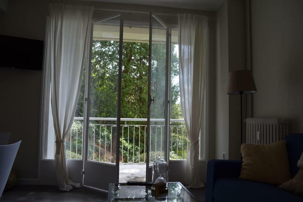 Sejourpoitiers ★ Appartement Lumineux ★ 1 Chambre Separee ★ 300M De La Gare Et Acces Direct Au Coeur Historique Luaran gambar