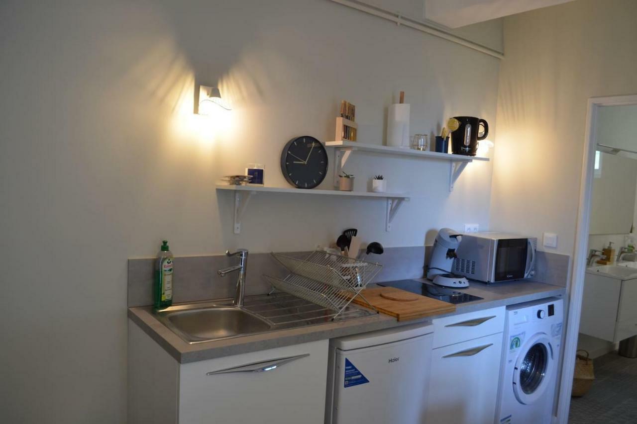 Sejourpoitiers ★ Appartement Lumineux ★ 1 Chambre Separee ★ 300M De La Gare Et Acces Direct Au Coeur Historique Luaran gambar